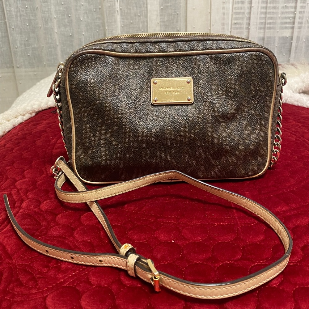 Michael Kors crossbody bag
